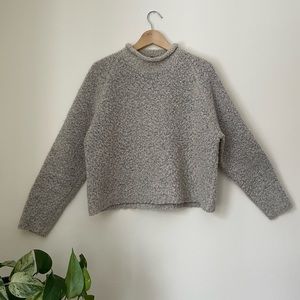Vintage fuzzy, boucle grey-white sweater